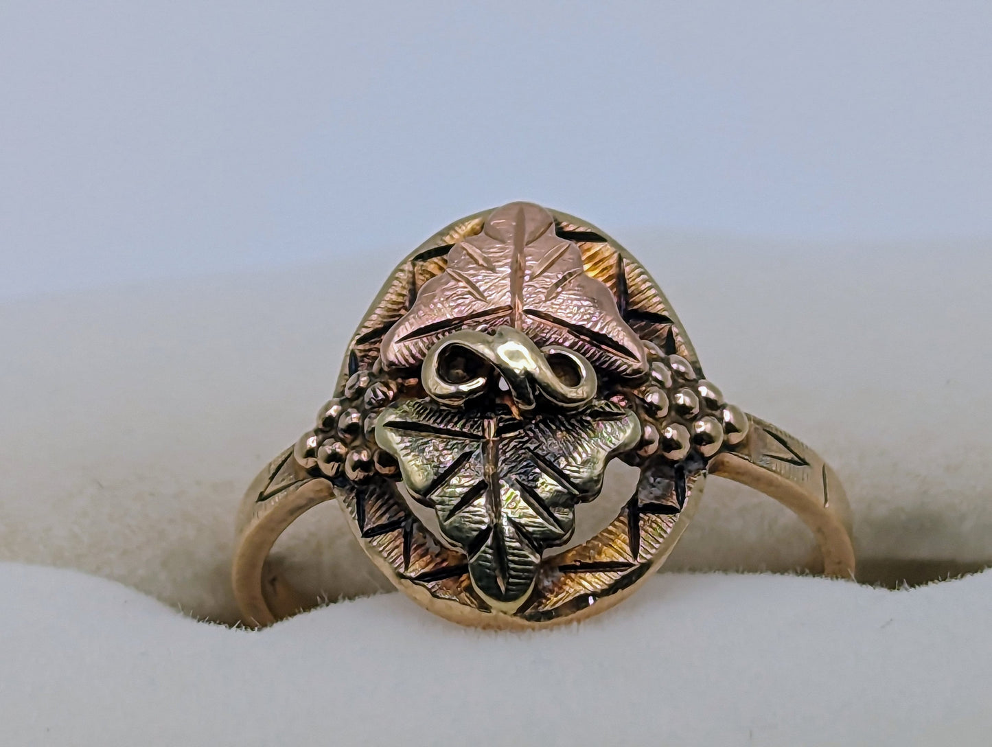 Black Hills Gold Ring. 10k Multi-tone Gold Black Hills Signet Ring. 10k/12k Black Hill Band. Rose Gold Flower Vine Ring.