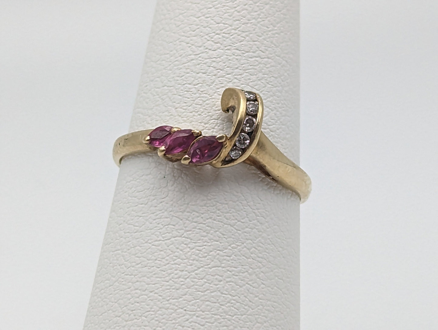 14k Ruby Diamond Enhancer Jacket Wrap Ring. Anniversary Ruby Diamond Ring. Womens Vintage 14k Diamond Ruby Ring. 14k Vintage Ruby Ring