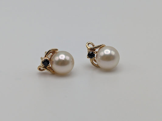 14k Pearl with Topaz Gemstone Earrings. 14k Gold Pear and Topaz Pierced Stud Earrings. Dainty Pearl Earrings. 14k Womens Stud Earrings.