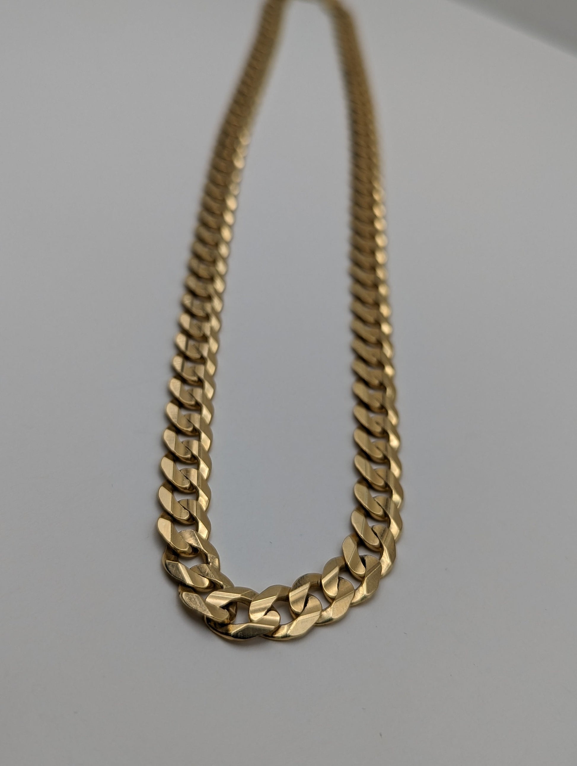 46 Grams Cuban Chain 22 inch Yellow Gold 10k. 10k Yellow Gold Mens Miami Cuban Curb Link 22" 8.5mm Chain. Heavy Cuban Link 10k Necklace