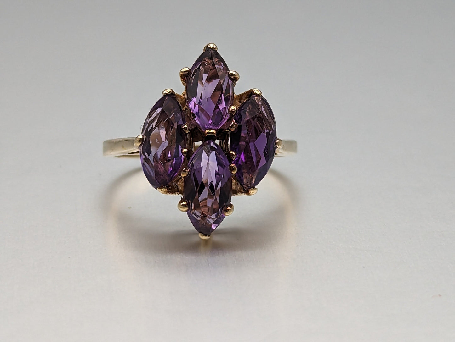 Vintage 14k Large 2ct Cluster Amethyst Ring. Amethyst 14k Womens Engagement Ring. Amethyst Promise Ring Amethyst Statement Ring Wedding Band