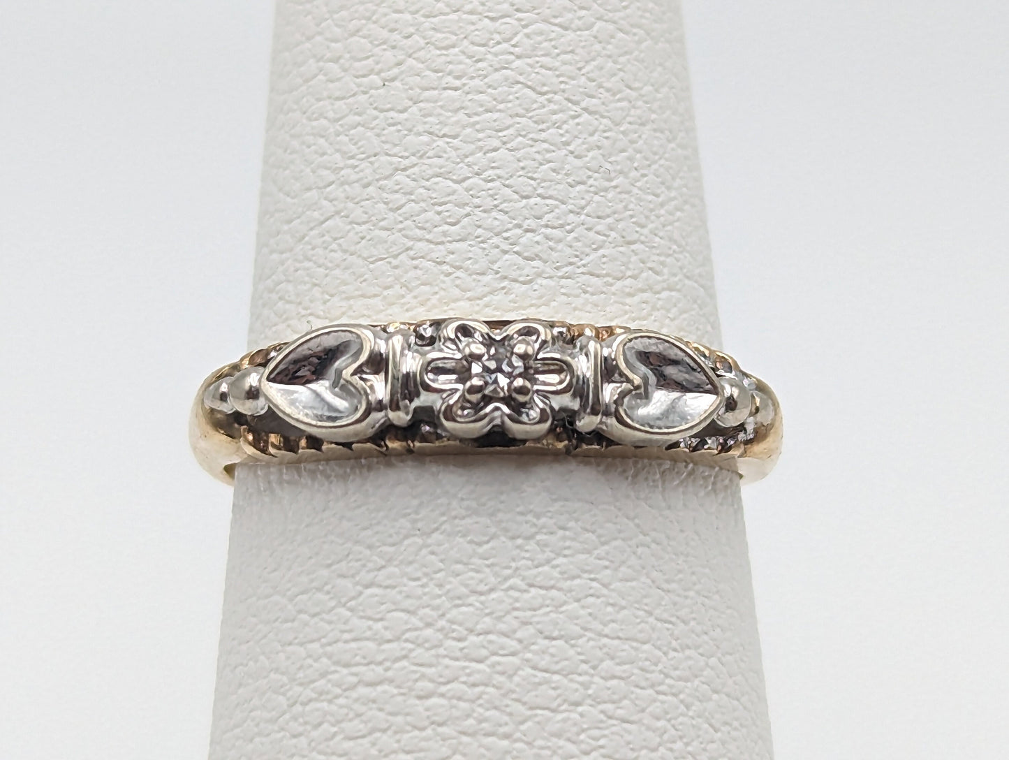 Antique Art Deco 14k White and Yellow Gold Wedding Ring. 14k White and Yellow Gold Diamond Wedding Band. Anniversary Band.