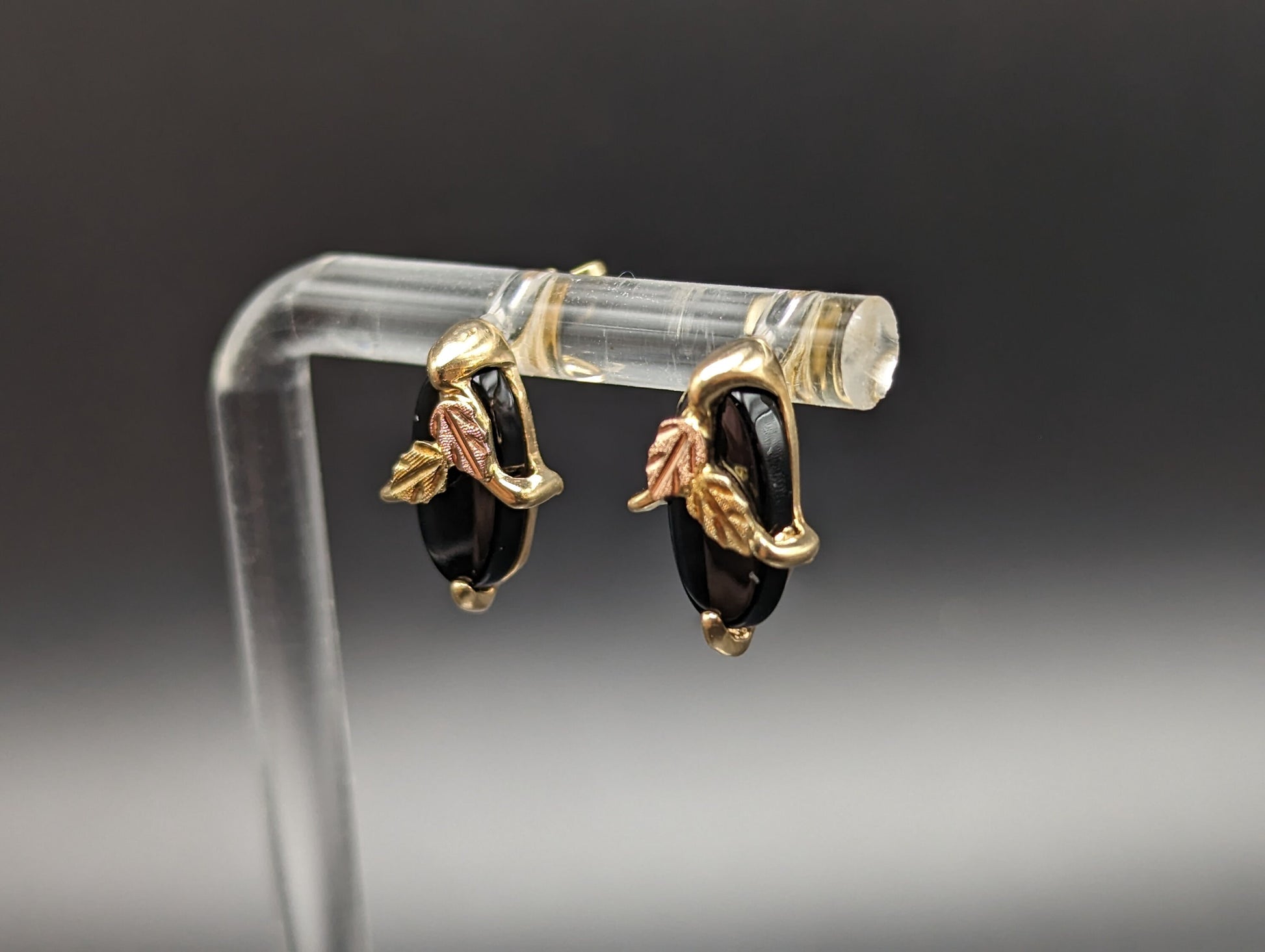 10k 14k Black Hills Gold Marquise Cut Onyx Earrings Tri Color Vintage Pierced Studs Onyx Earrings BHG