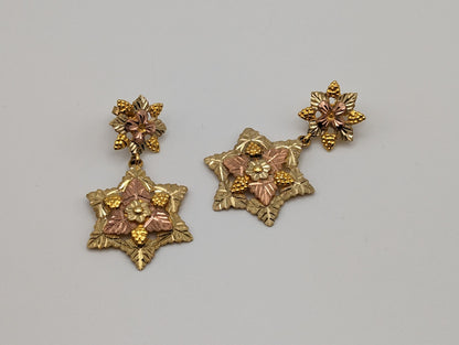Large Black Hills Gold Traditional 10k Gold Vine Flower Earrings 10k Rose Gold Black Hills Gold Trio Gold Vine Leaf Flower Earrings.