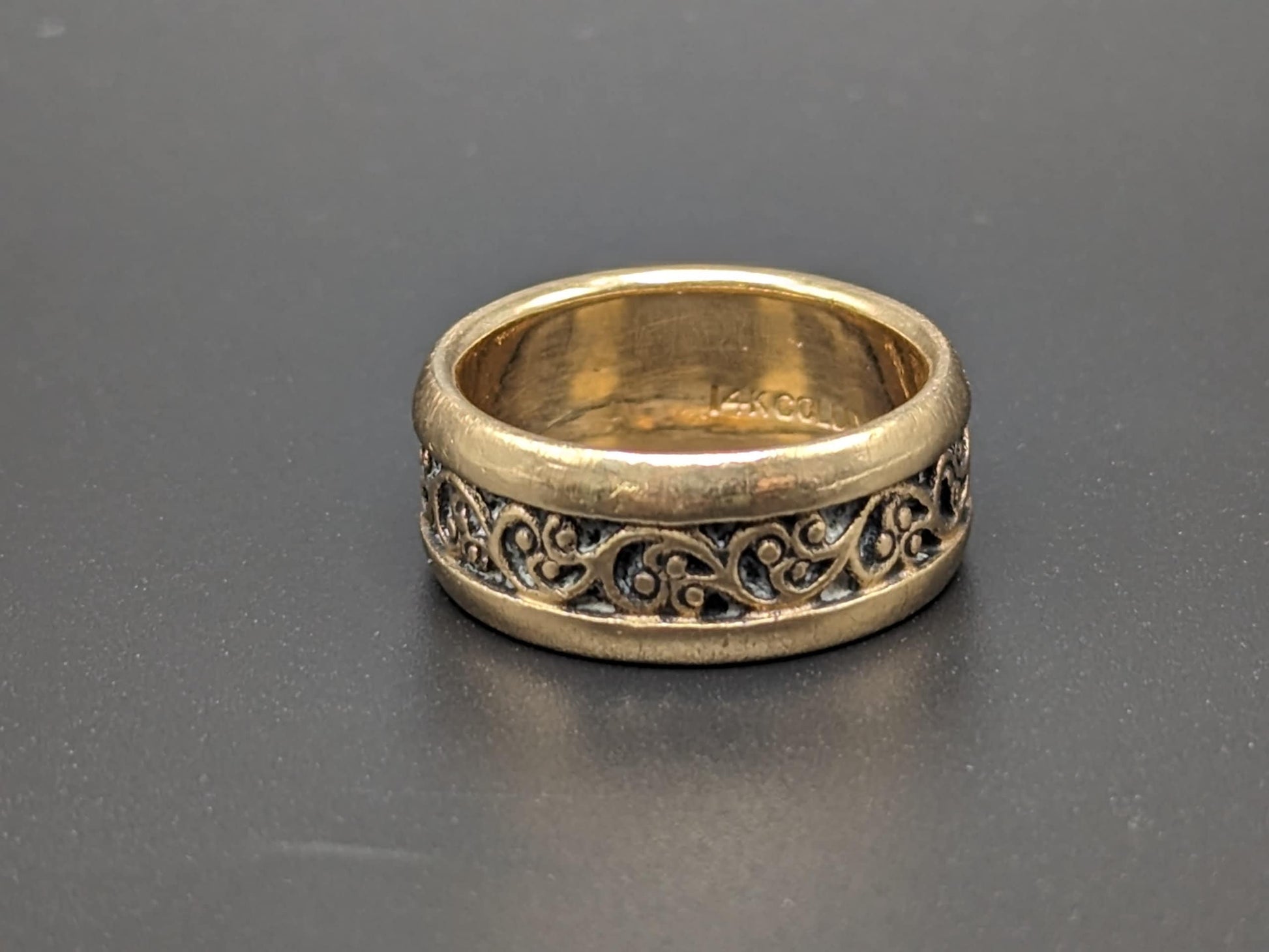 Heavy 7.1 gr 14k Columbia Yellow Gold Filigree Wide Ring Gold Cigar Wide Wedding Band 7.9"