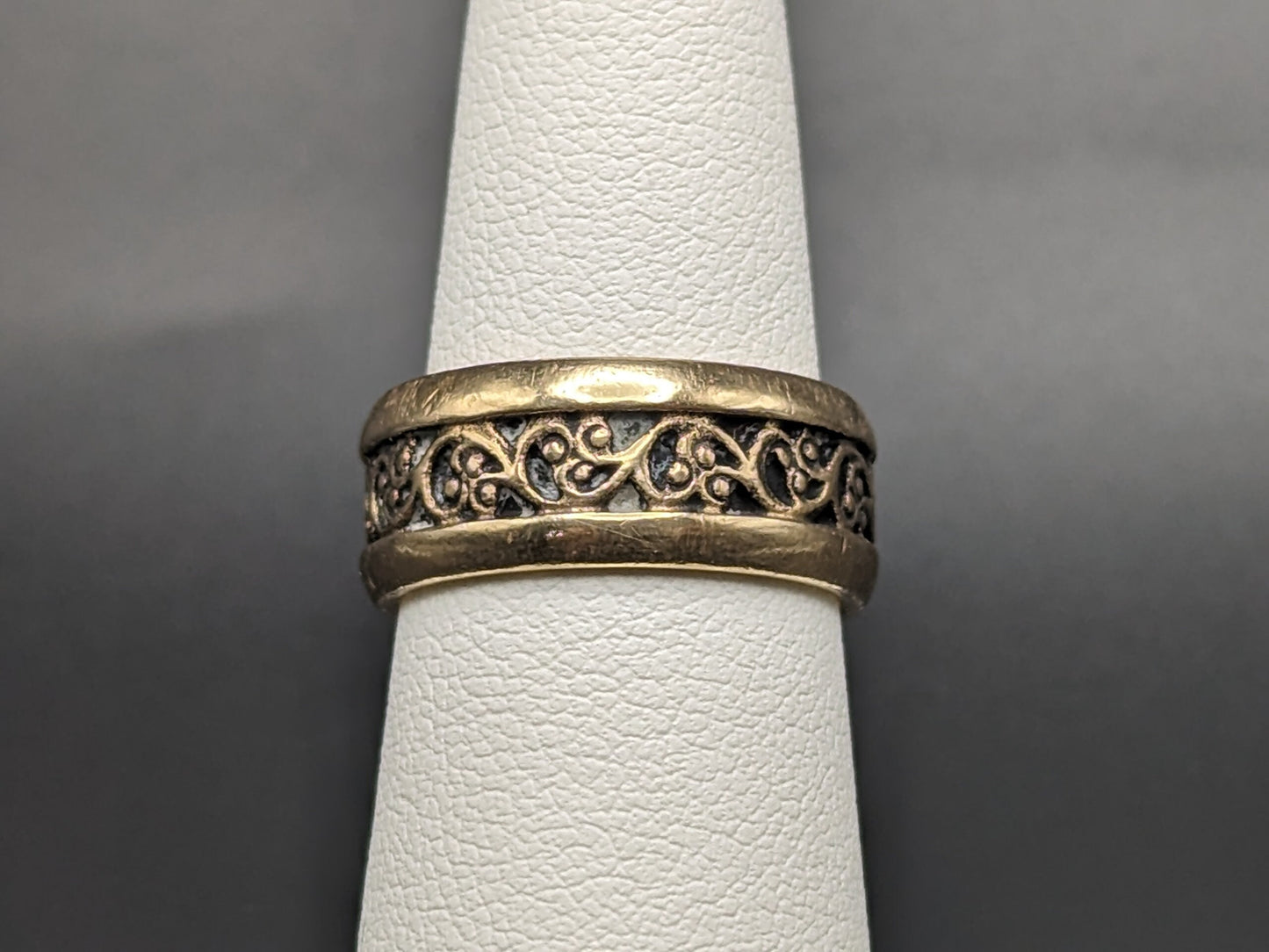 Heavy 7.1 gr 14k Columbia Yellow Gold Filigree Wide Ring Gold Cigar Wide Wedding Band 7.9"