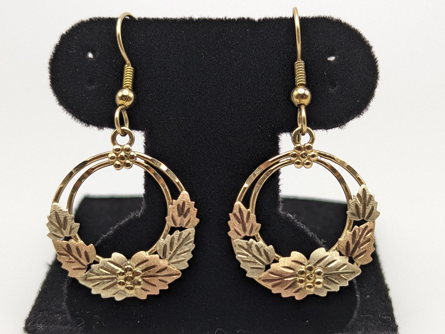 10k 12k Black Hills Gold Traditional Gold Vine Hoop Earrings Rose Gold Black Hills Gold Trio Gold Vine Wreath Leaf Earrings