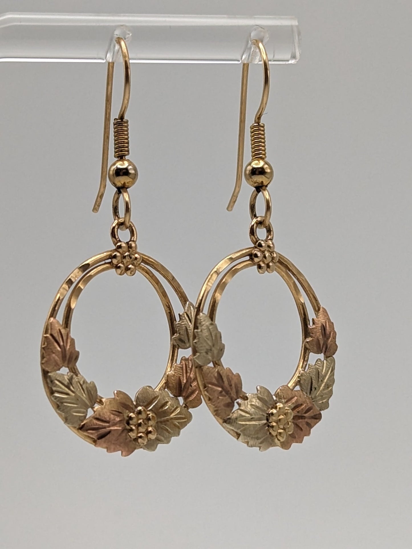 10k 12k Black Hills Gold Traditional Gold Vine Hoop Earrings Rose Gold Black Hills Gold Trio Gold Vine Wreath Leaf Earrings