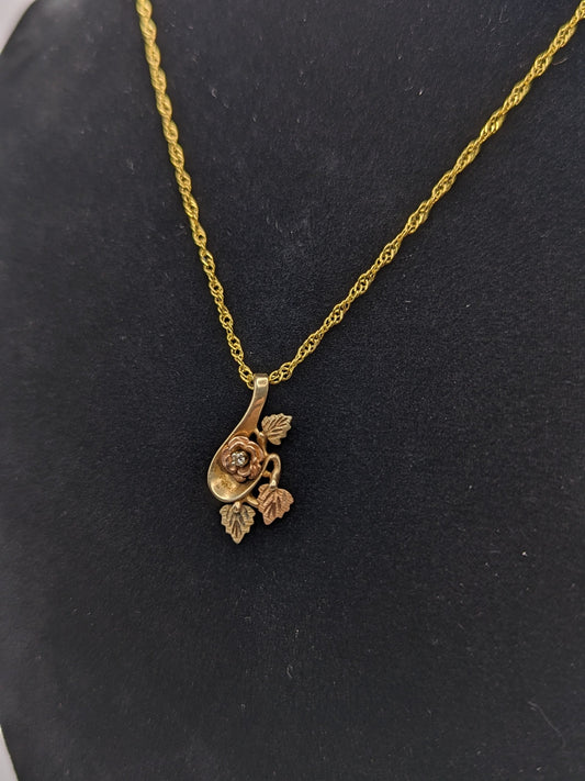 10k 12k Black Hills Rose Gold Leaf & Vine Diamond Pendant Necklace. 10k Black Hills Gold Rose Vine Necklace Pendant