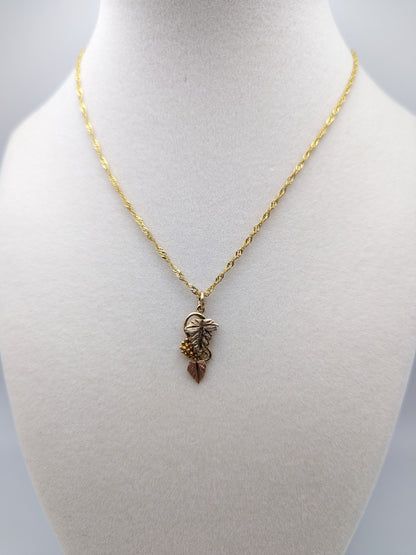 10k 12k Black Hills Rose Gold Leaf & Vine Pendant. 10k Black Hills Gold Rose Vine Pendant