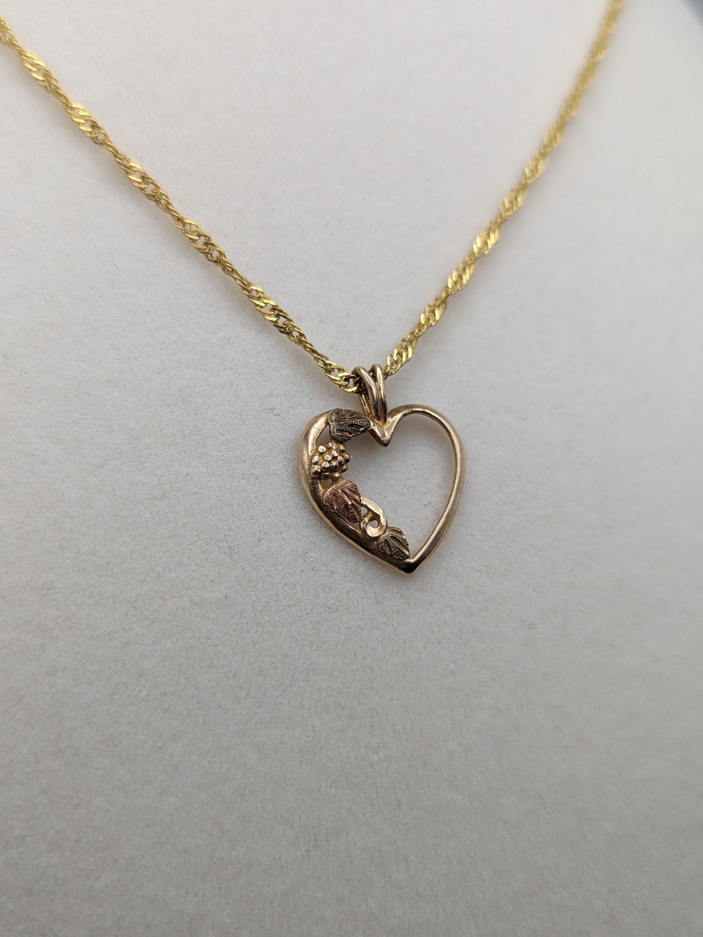 10k Black Hills Gold Heart Pendant. 10k Heart Vine and Leaf Pendant.