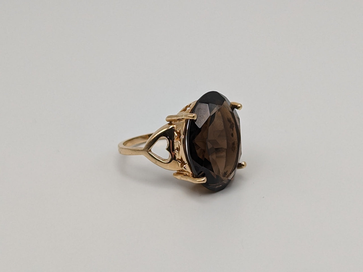 10k Yellow Gold Chocolate Smokey Quartz Star Heart Oval Quartz Statement Ring.