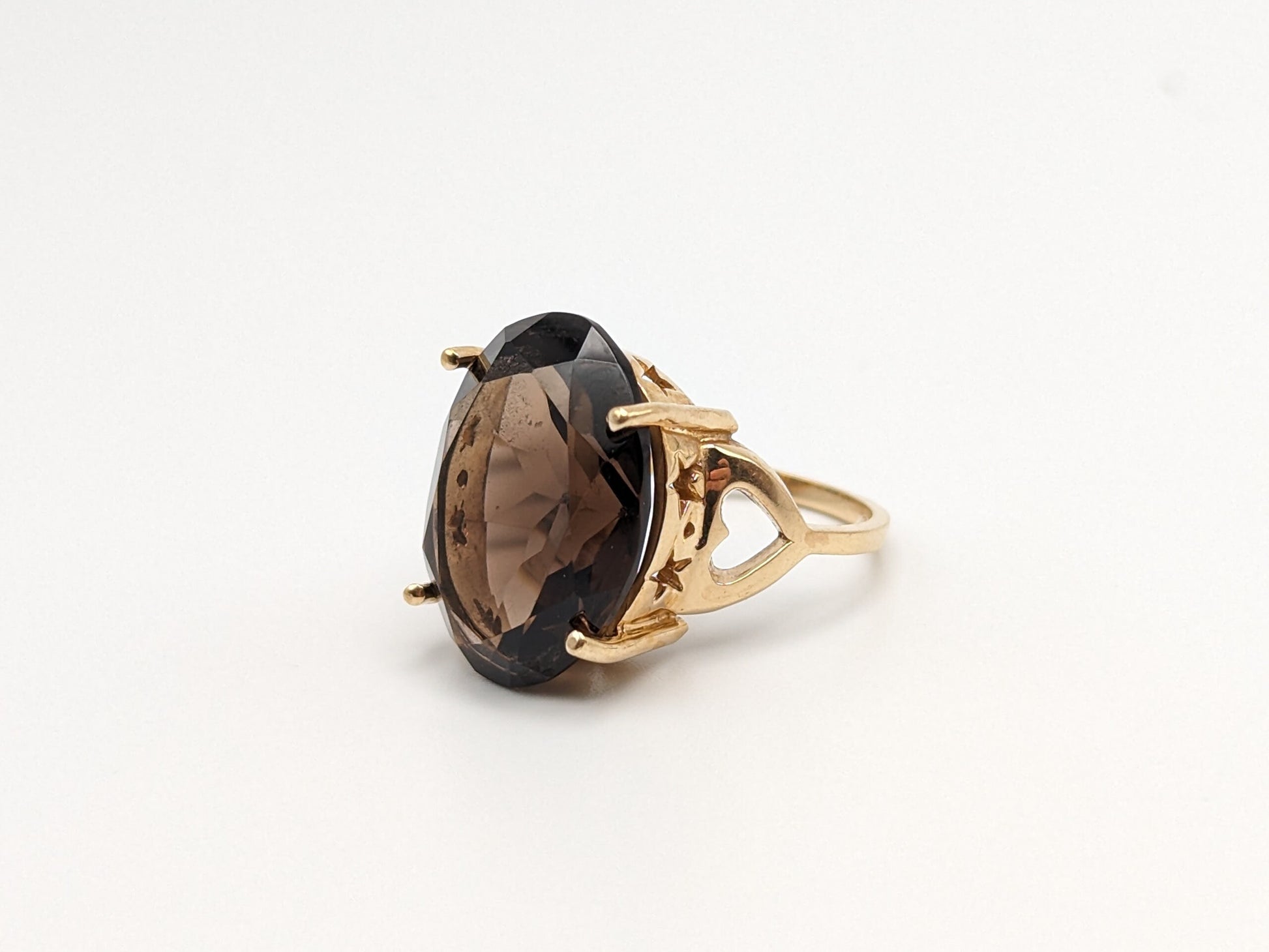 10k Yellow Gold Chocolate Smokey Quartz Star Heart Oval Quartz Statement Ring.