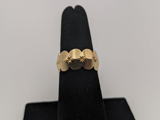 Heavy 8.1 gr 14k Yellow Gold Star Wave Edge Ring Gold Wide Cigar Wedding Band 9.5"