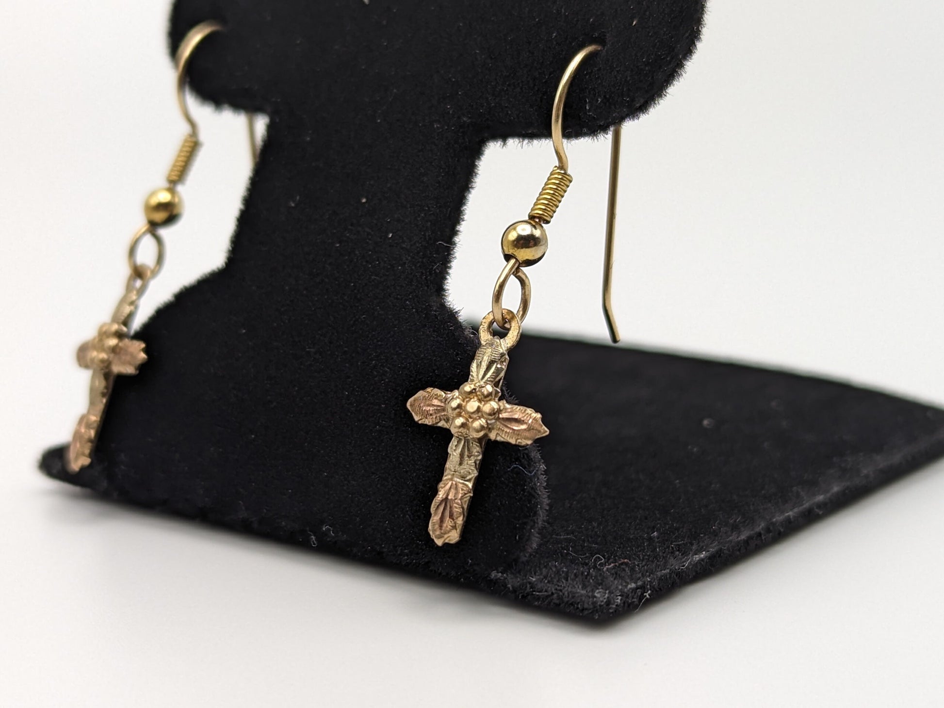 10k 12k Black Hills Gold Cross Dangle Earrings Multi Color Vintage Dangle Gold Cross Earrings BHG