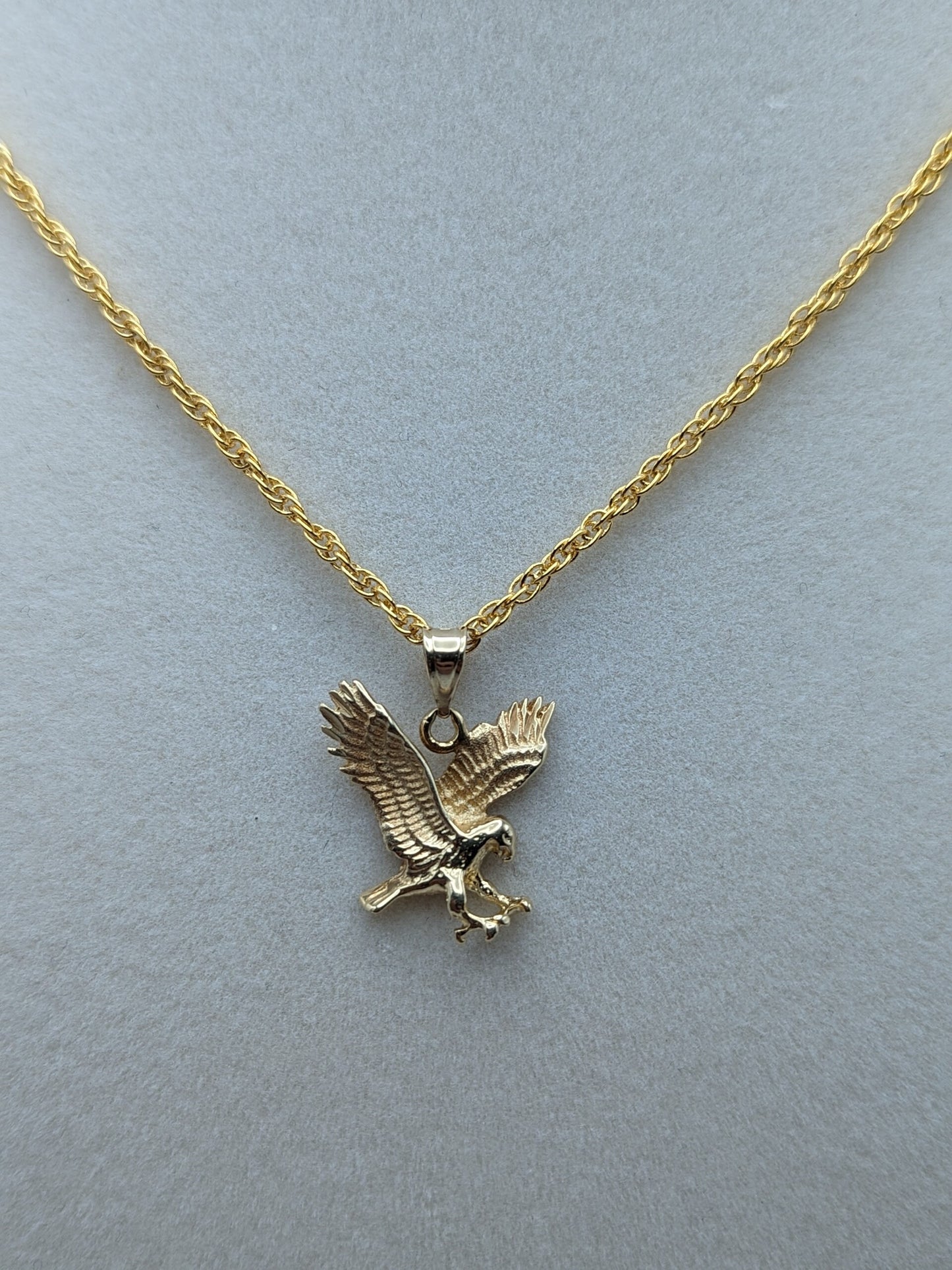 14k Yellow Gold Eagle Pendant Necklace. Solid Gold Eagle Aguila Charm Pendant.