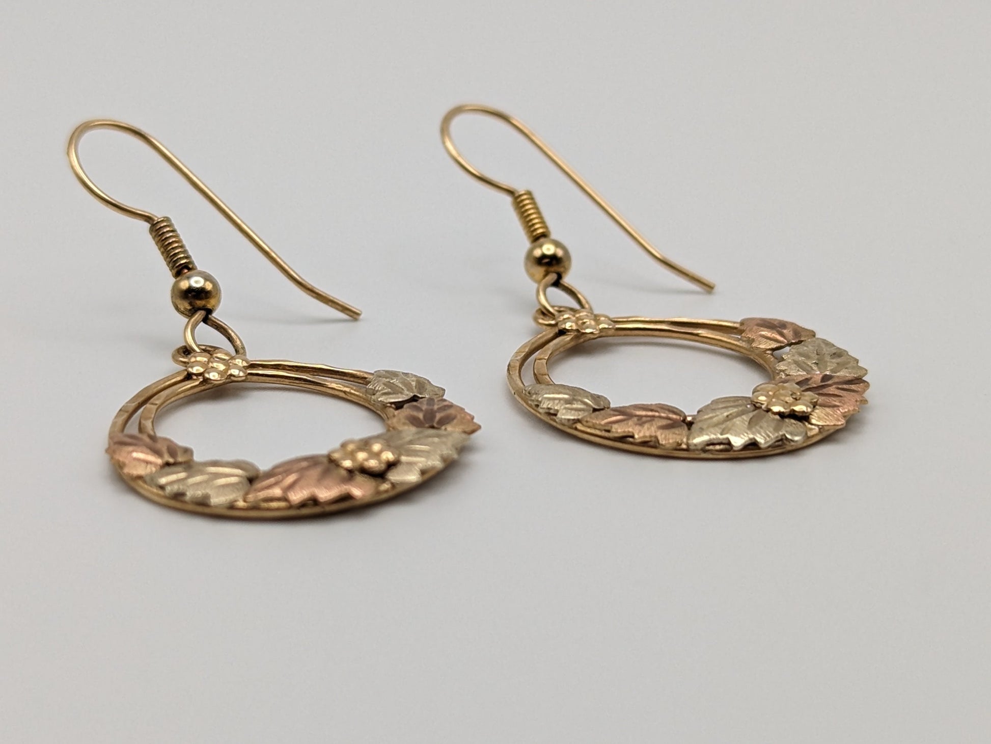 10k 12k Black Hills Gold Traditional Gold Vine Hoop Earrings Rose Gold Black Hills Gold Trio Gold Vine Wreath Leaf Earrings