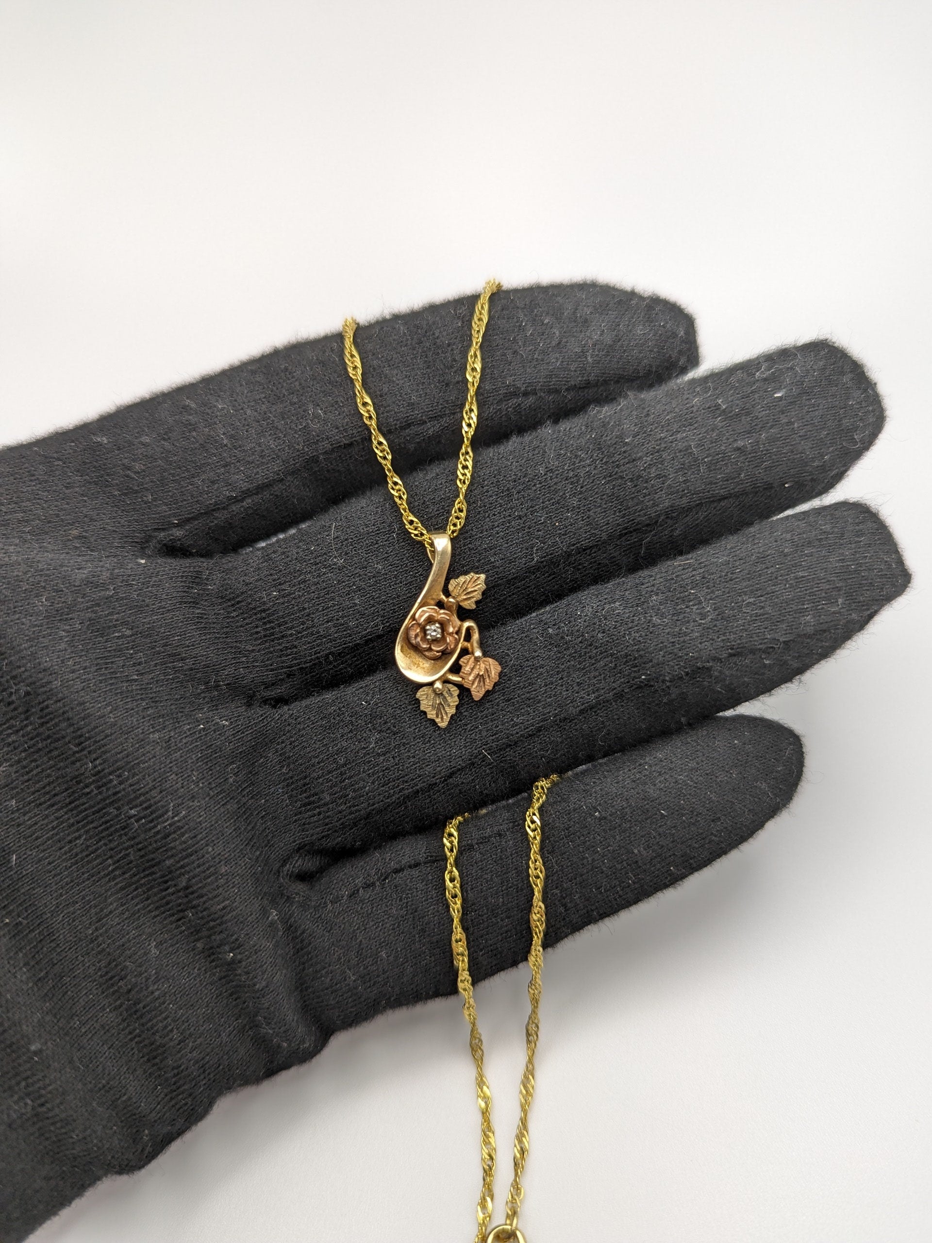 10k 12k Black Hills Rose Gold Leaf & Vine Diamond Pendant Necklace