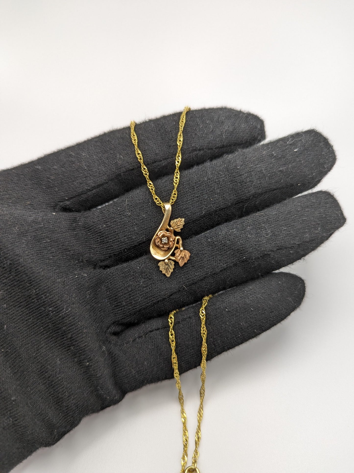 10k 12k Black Hills Rose Gold Leaf & Vine Diamond Pendant Necklace. 10k Black Hills Gold Rose Vine Necklace Pendant