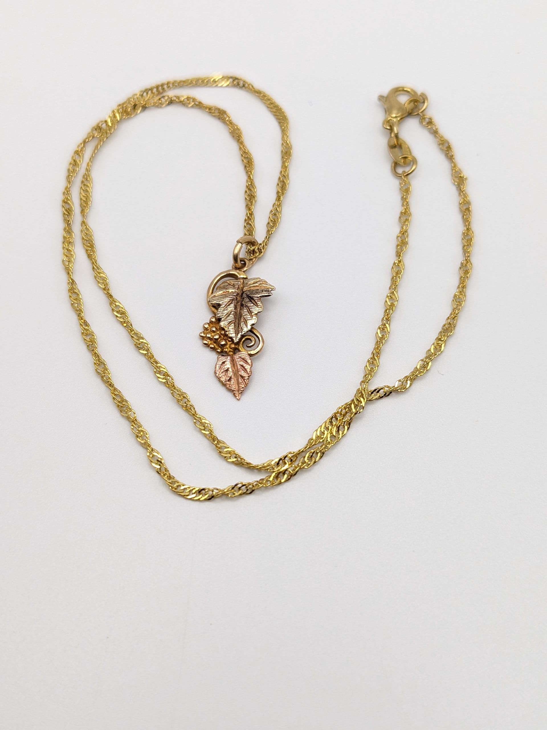 10k 12k Black Hills Rose Gold Leaf & Vine Pendant. 10k Black Hills Gold Rose Vine Pendant