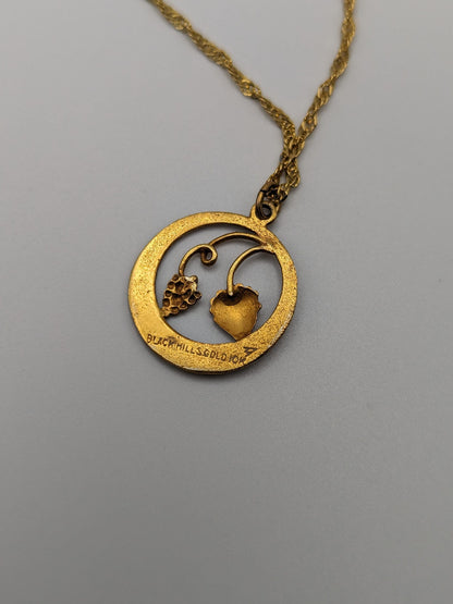10k 12k Black Hills Rose Gold Leaf & Vine Round Pendant Necklace. 10k Black Hills Gold Vine Necklace Pendant