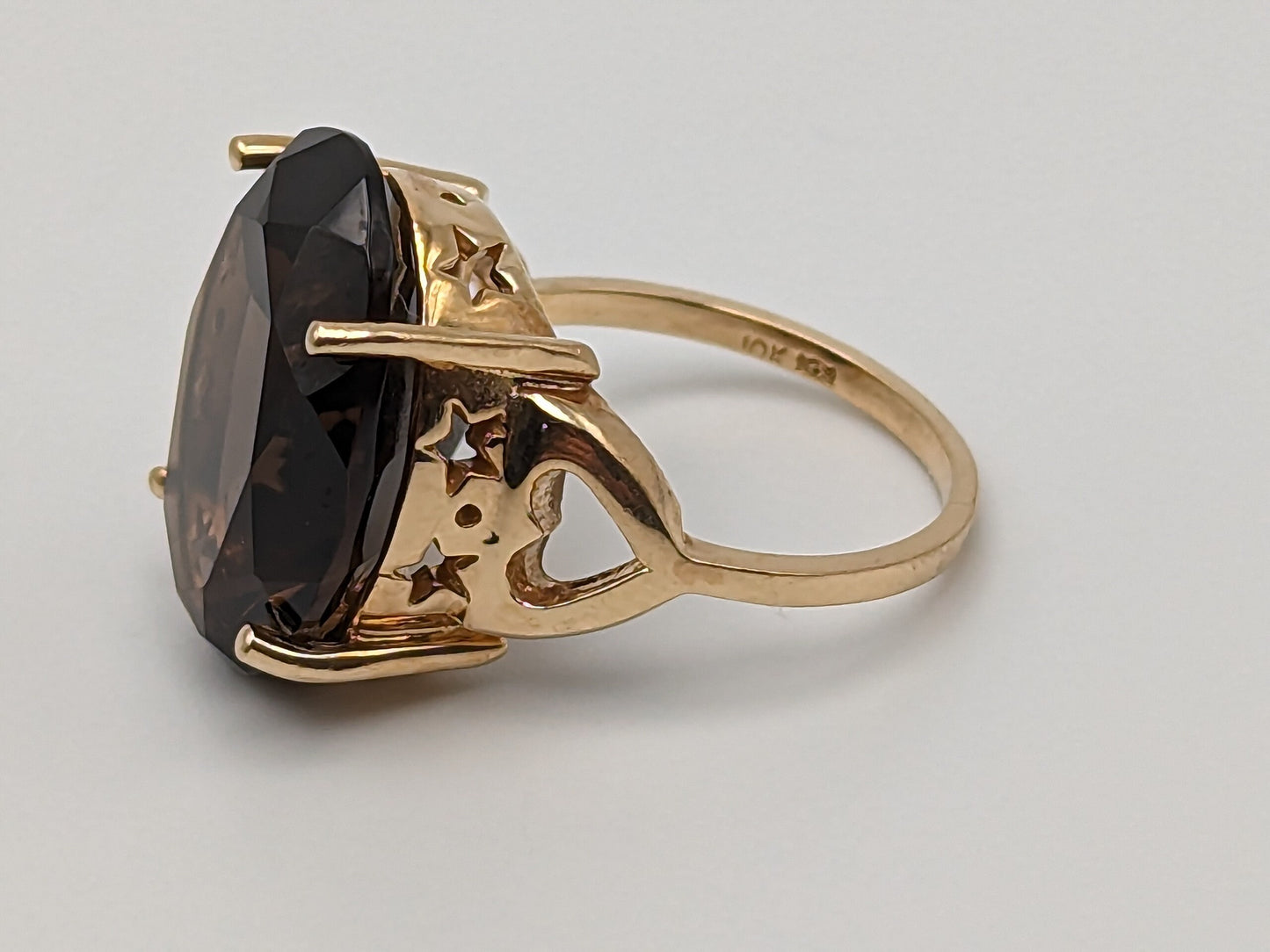 10k Yellow Gold Chocolate Smokey Quartz Star Heart Oval Quartz Statement Ring.