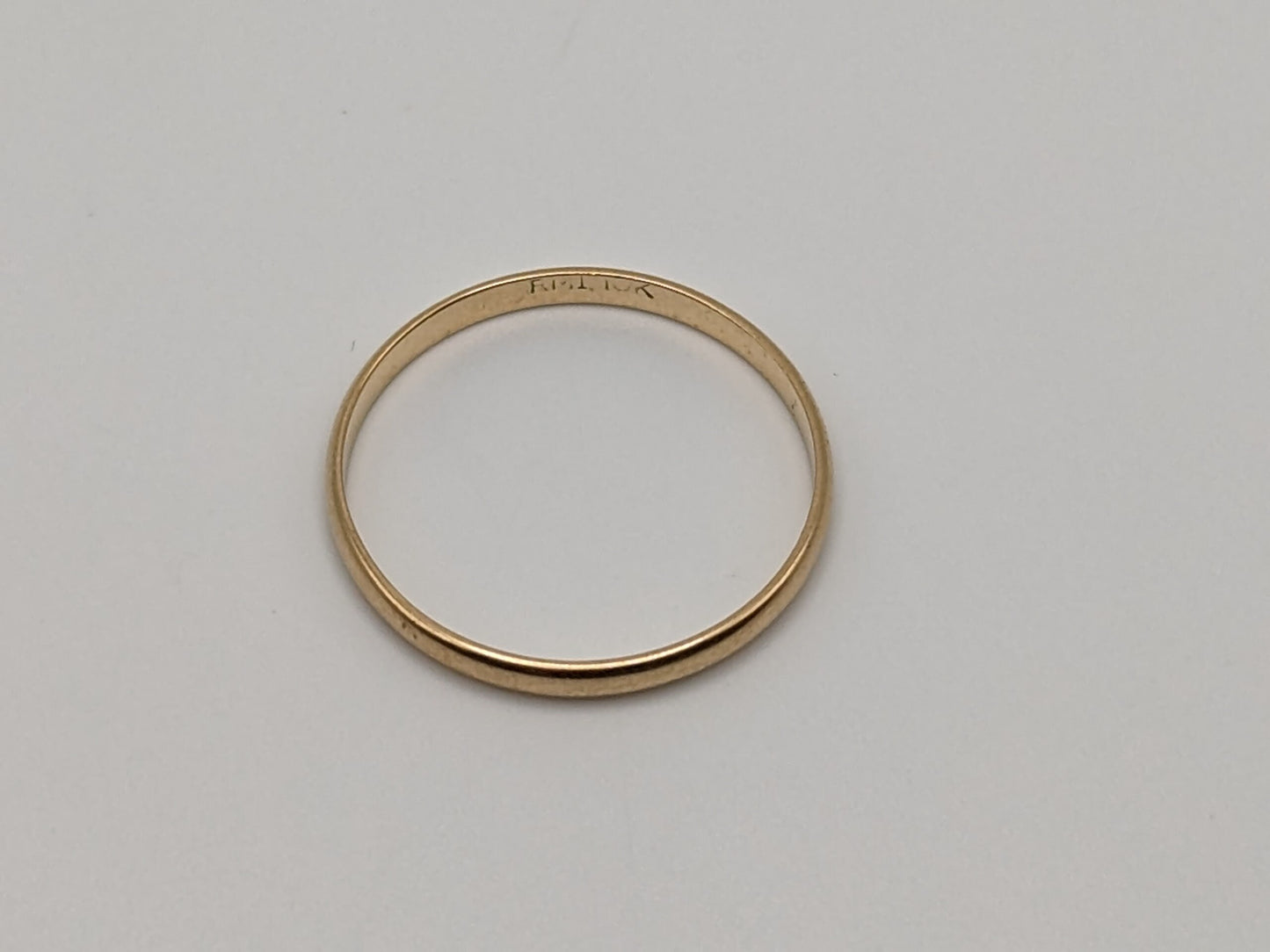 10k Yellow Gold Wedding Band. 10k Engagement Band Unisex Wedding Band.