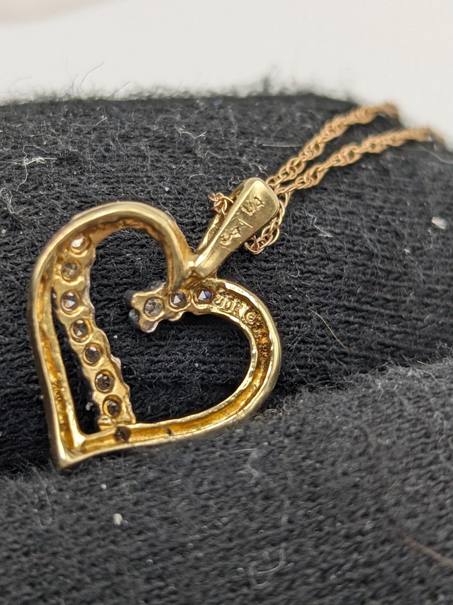 10K Gold Diamond Heart Pendant Heart Pendant Necklace Womens Chain