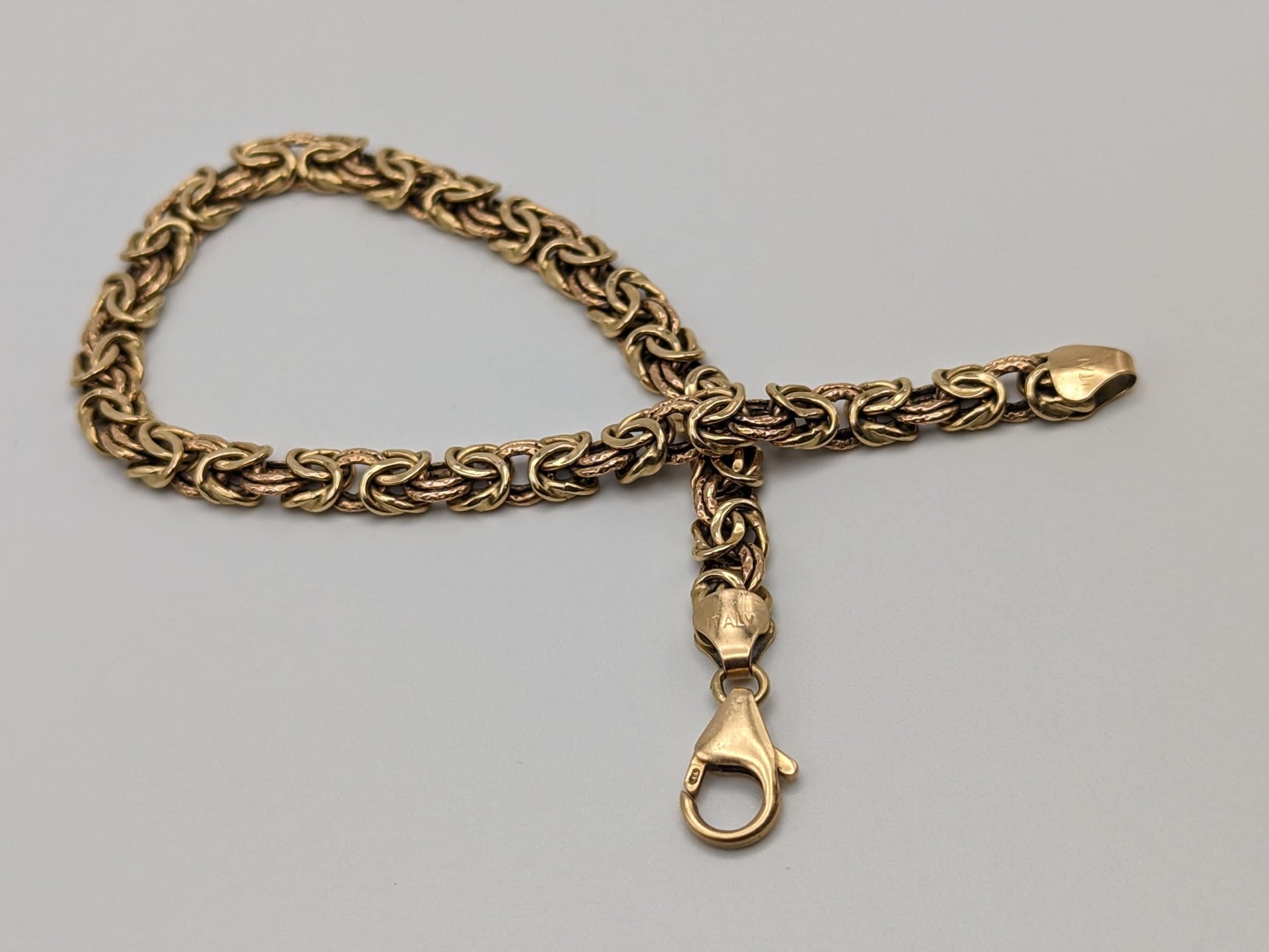 14k Gold MILOR Italian 6.8 Gr 5.3mm Spiga Bracelet 8" Yellow Gold Spiga Link Chain.