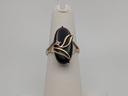 Vintage 5.6gr Gold 14k Rectangle Black Onyx Diamond Ring Midnight Black. 14k Vintage Diamond Onyx Art Deco Ring Pinky Onyx Ring.