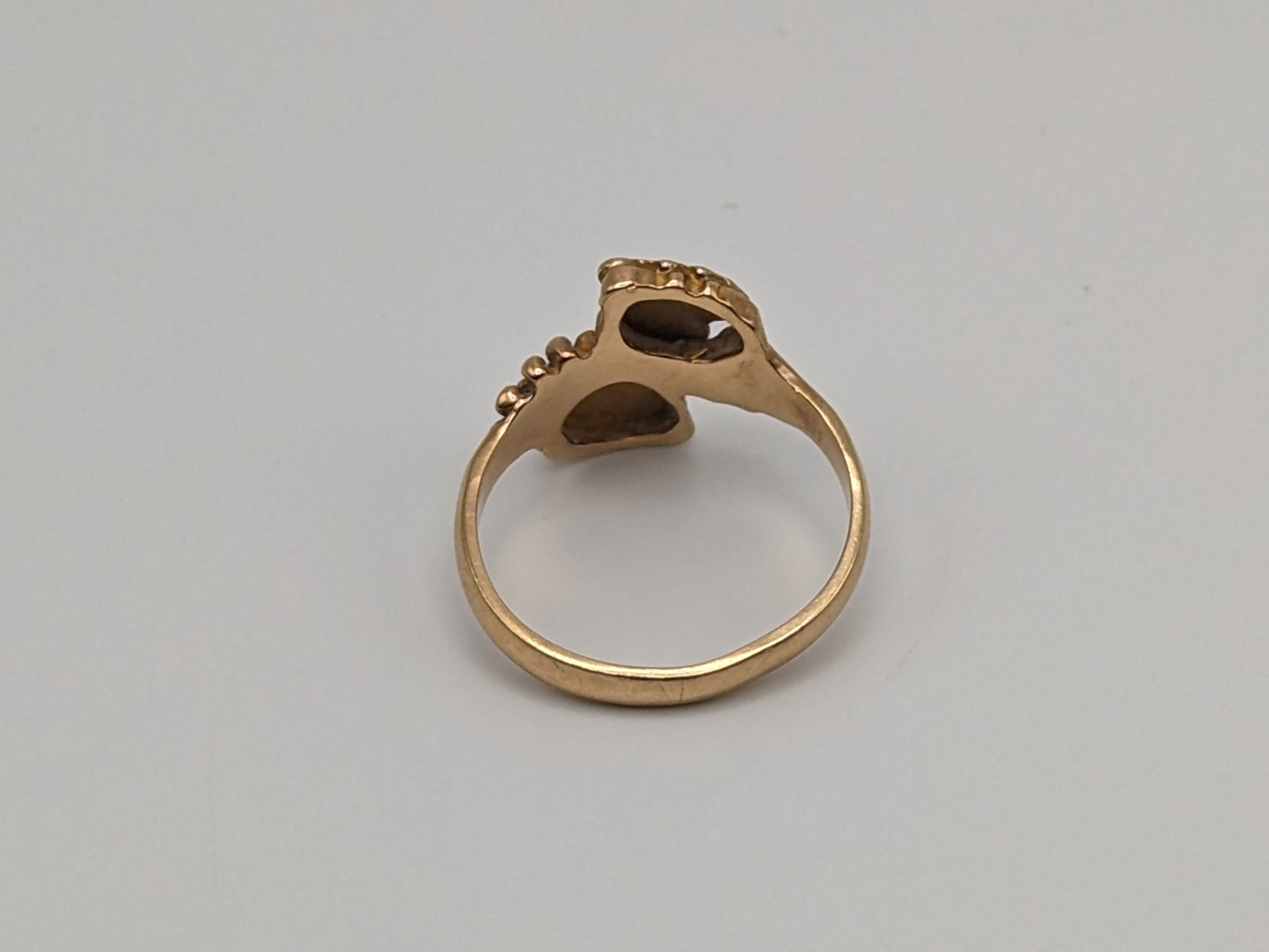 10k Multi-tone Gold Black Hills Signet Ring. Rose Gold Flower Vine Ring.