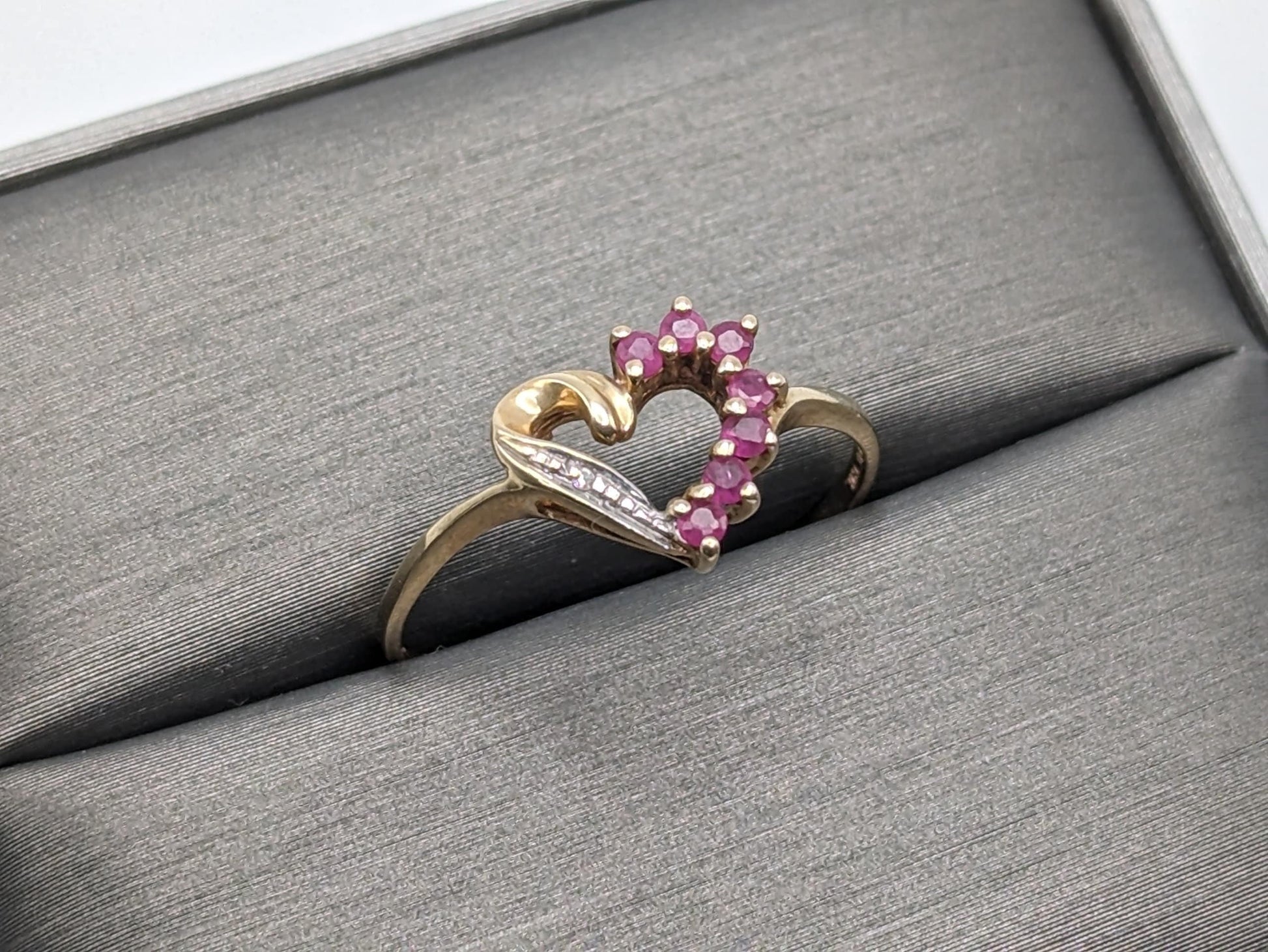 10k Yellow Gold Diamond Ruby Heart Ring Promise Engagement Wedding band