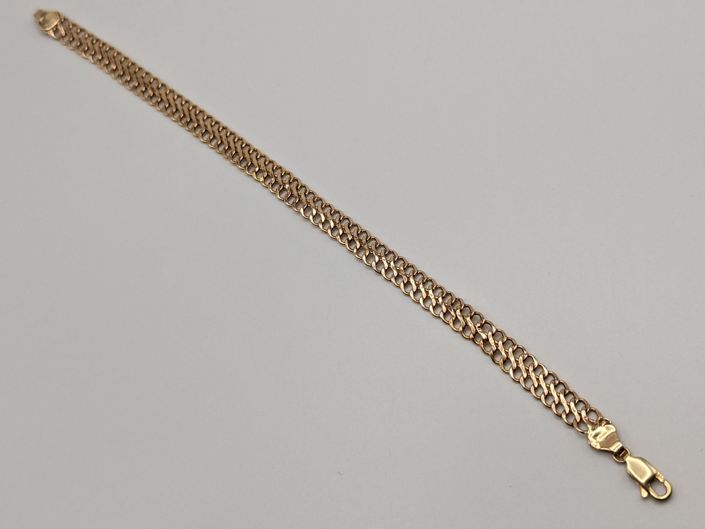 14k Yellow Gold Infinity Link Italian Bracelet. 14k Italian Infinity Bracelet 7 "