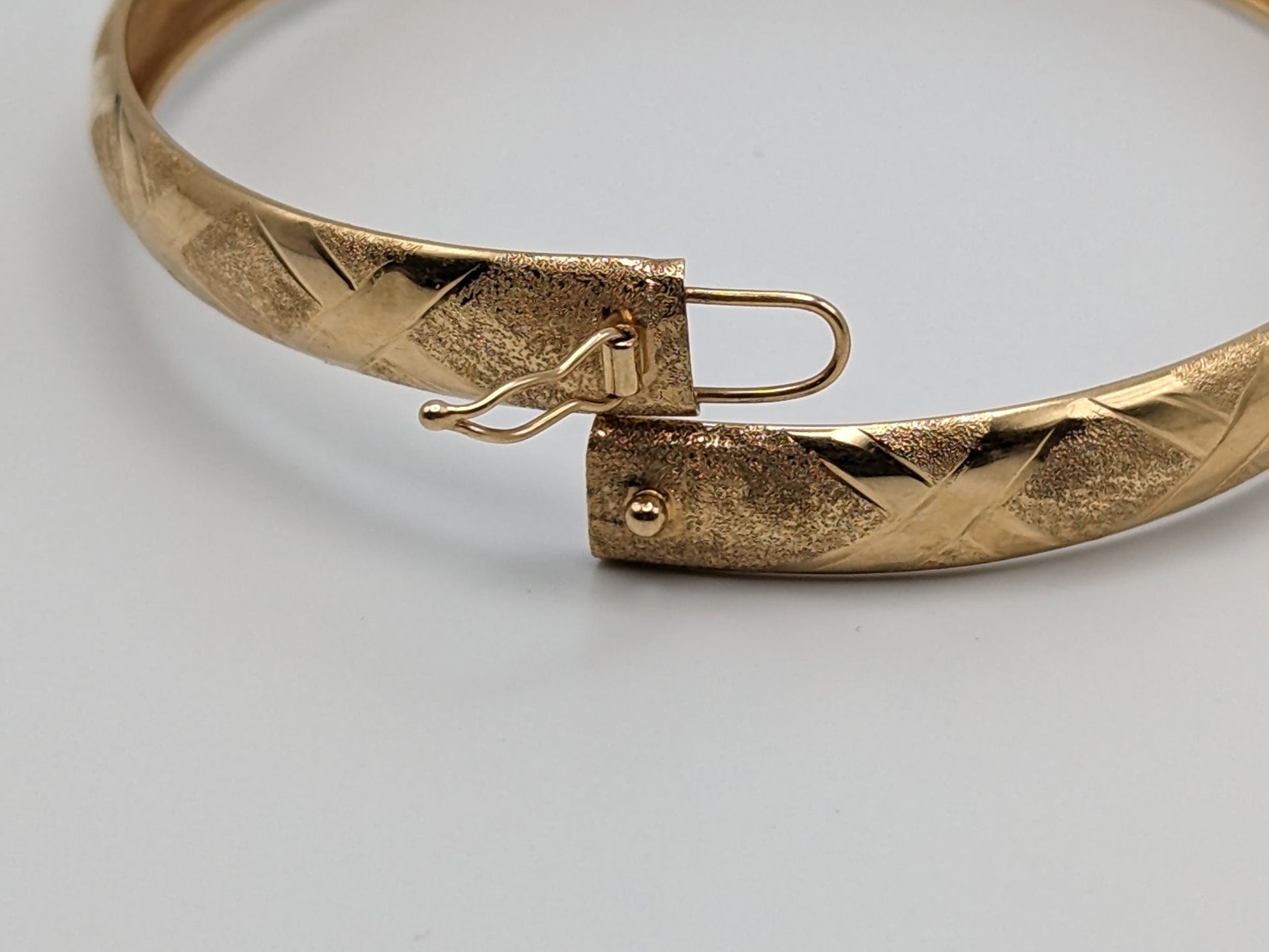 Large 14k X Etched Bangle 8mm Bracelet Design Solid Gold Womens Bangle