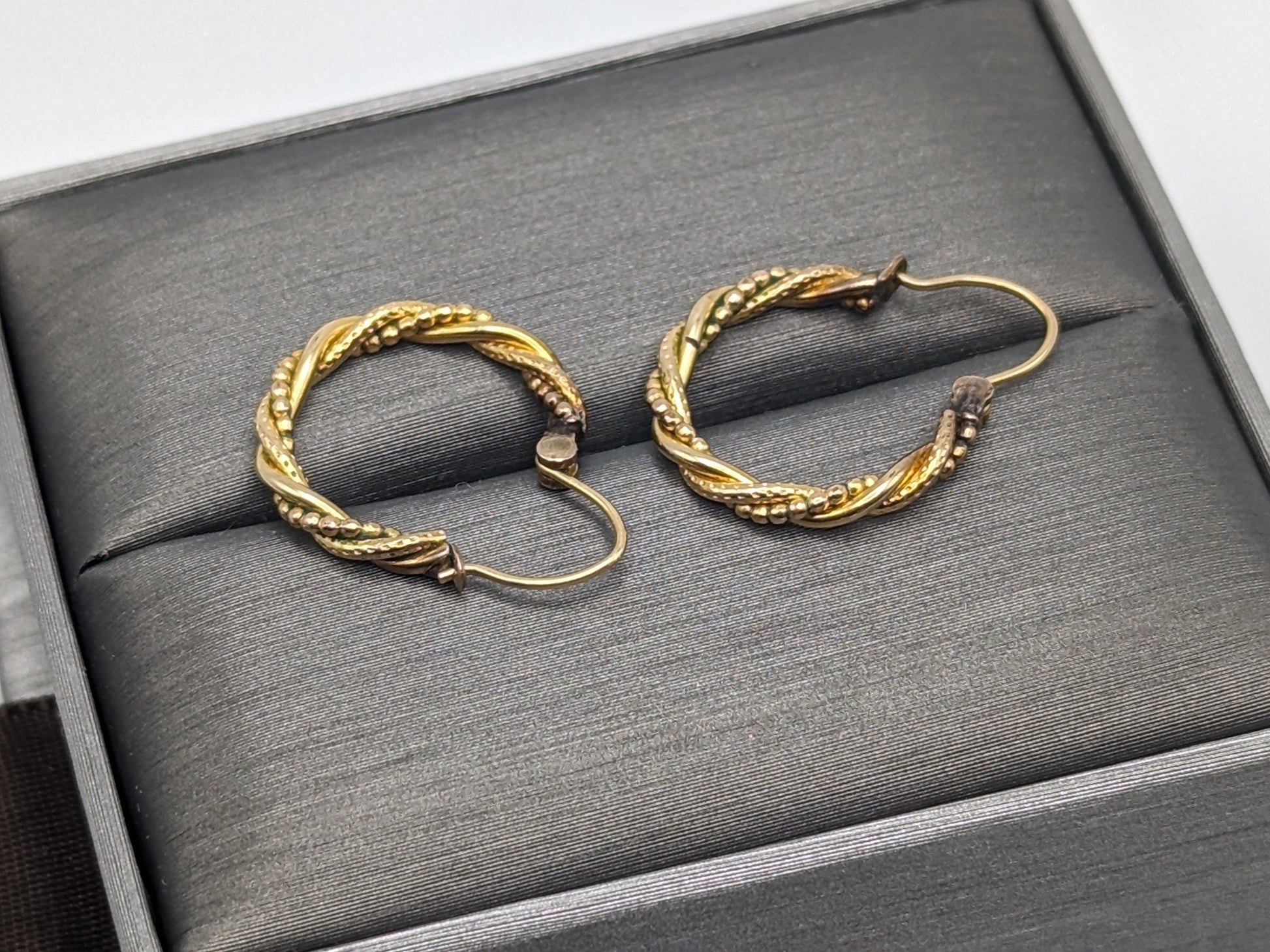 14k Gold Twisted Rope Hoop Earrings. Wire Hoop Earrings Real Solid 14K Yellow Gold