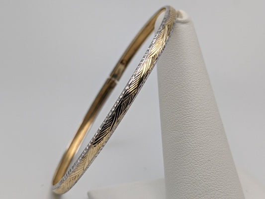 10K Two-Tone Gold Oval Hinge Bangle Bracelet Dia Cut Textured 4mm Womens Gold Bracelet