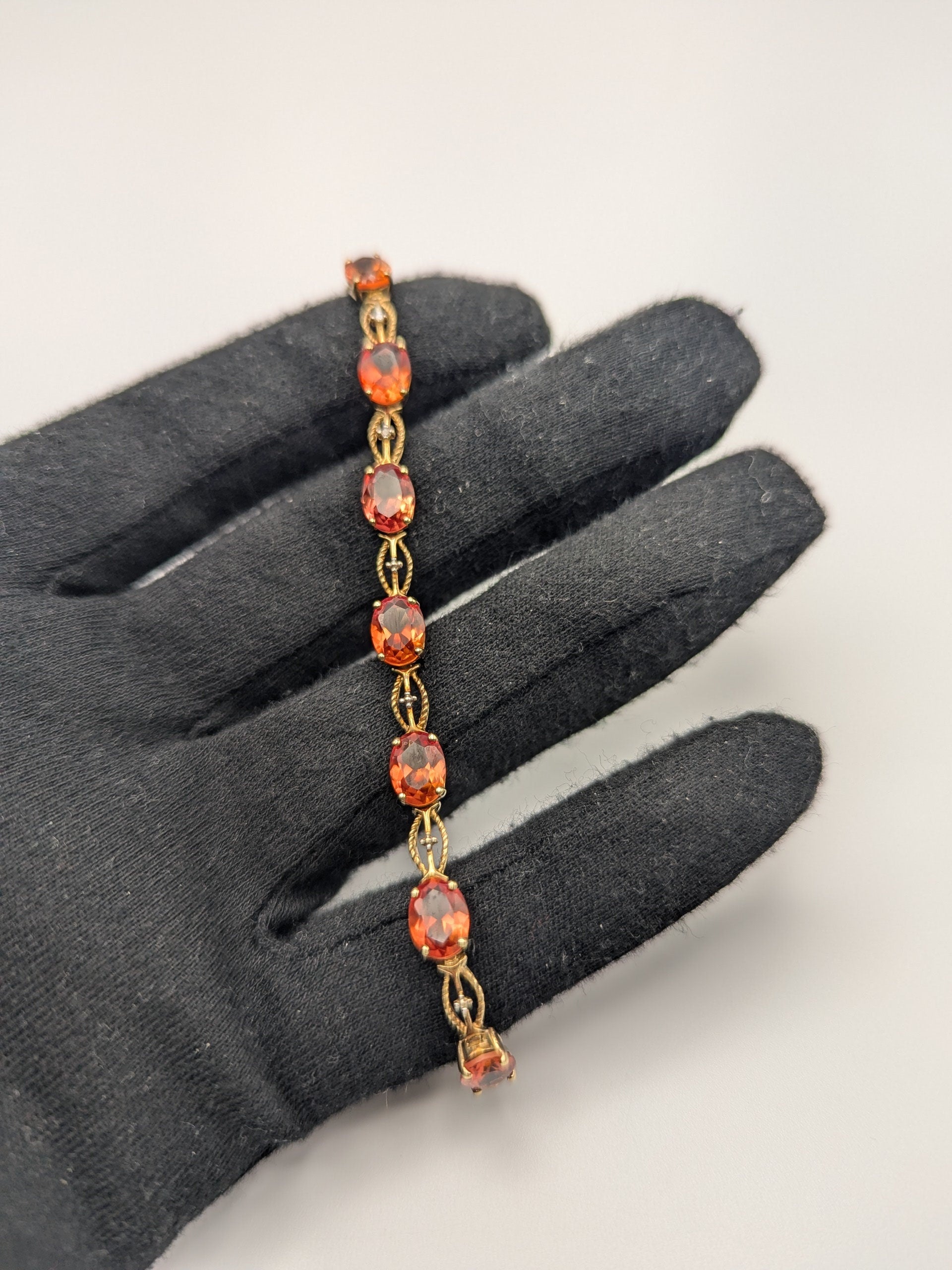 10kt Yellow Gold Orange Sapphire Diamond Tennis Bracelet 8.6 grams. Womens Sapphire Bracelet