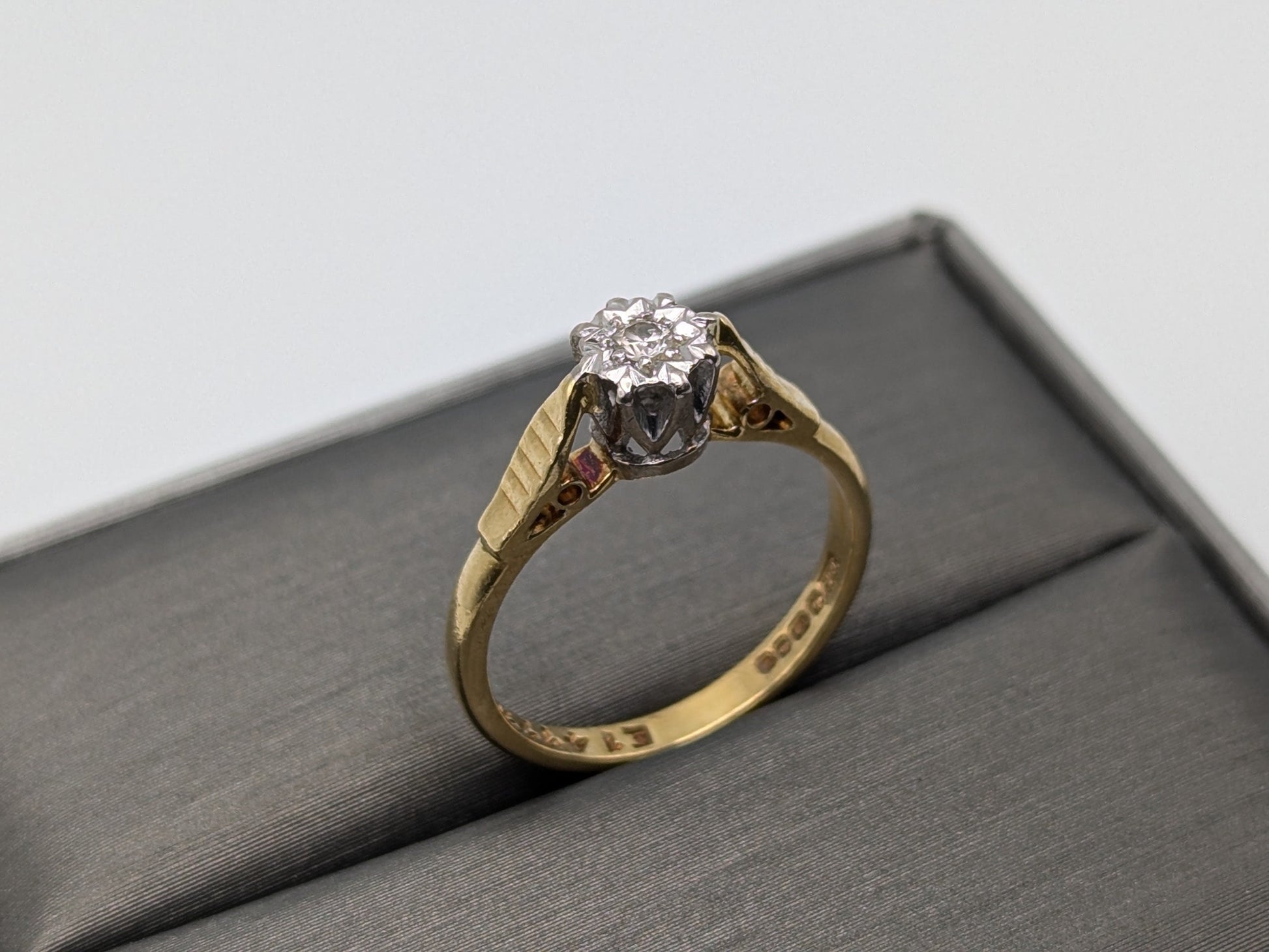 18k Edwardian UK Gold Cathedral Diamond Engagement Wedding Ring Diamond Solitaire England