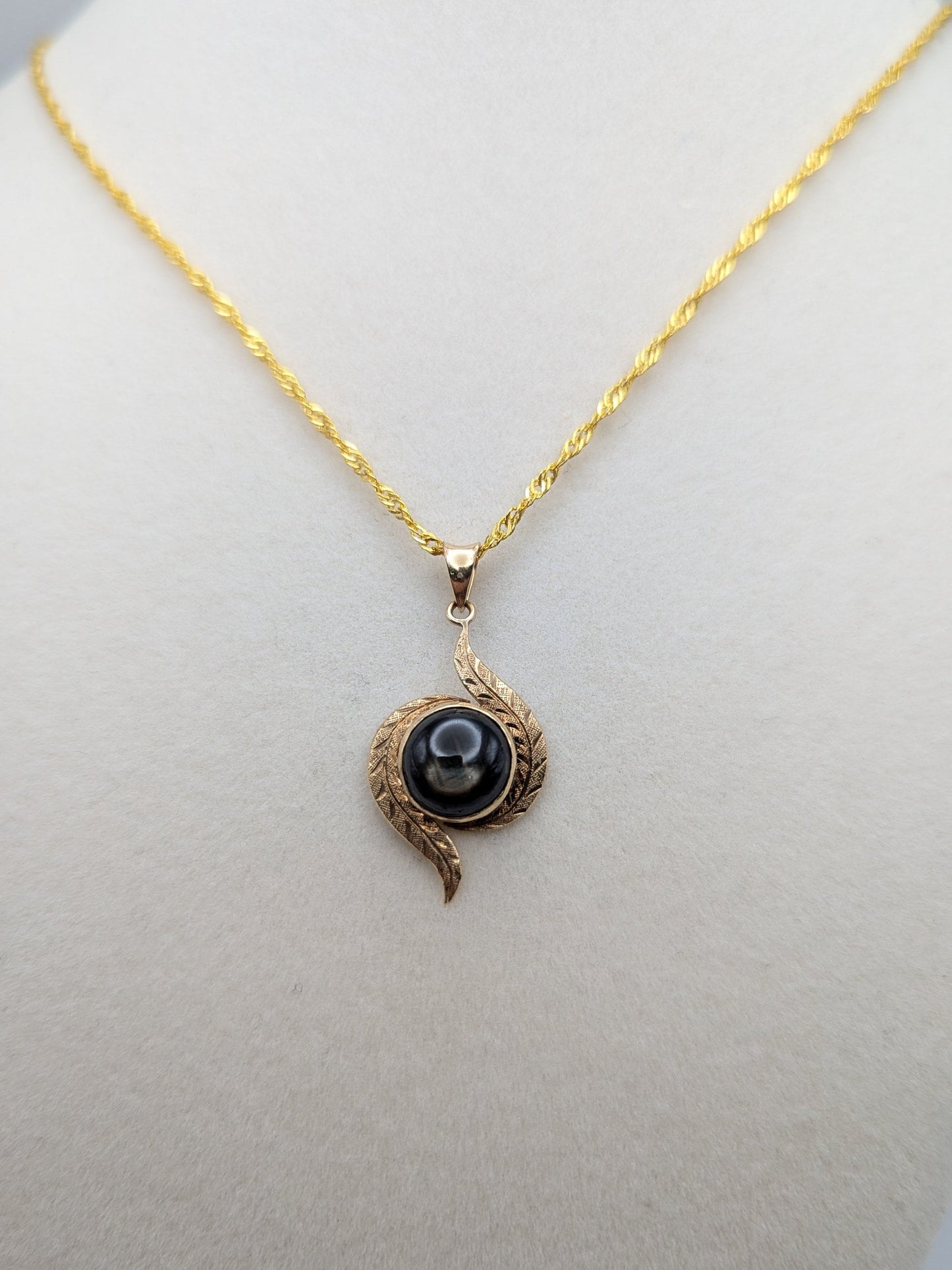 10k Gold Black Star Natural Sapphire Cabochon Pendant Necklace + Complim 18k GF 18" necklace