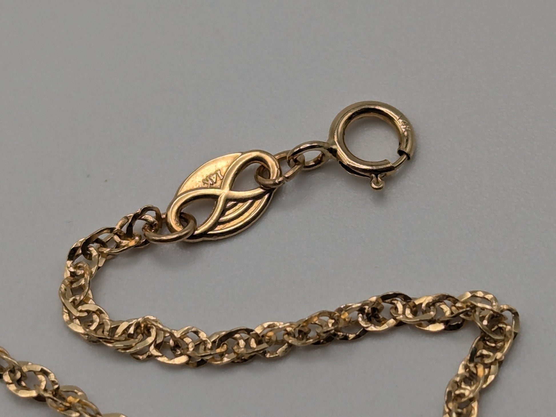 14k Yellow Gold Italy 7" Special Double Link Bracelet Chain. 14k Dainty Yellow Gold Chain Bracelet.