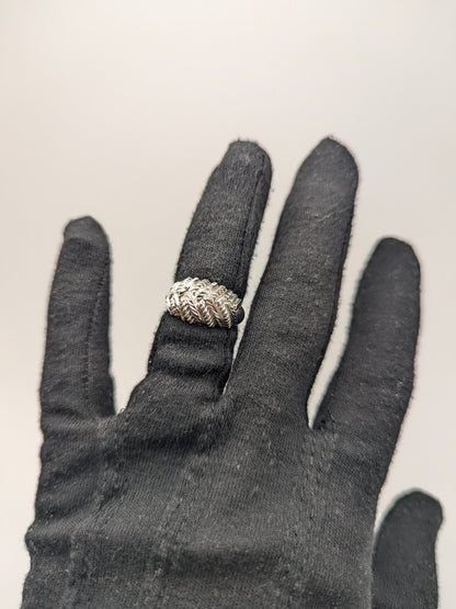 White Gold 10k Vintage Twisted Dome 12mm Design Wedding Ring Band.