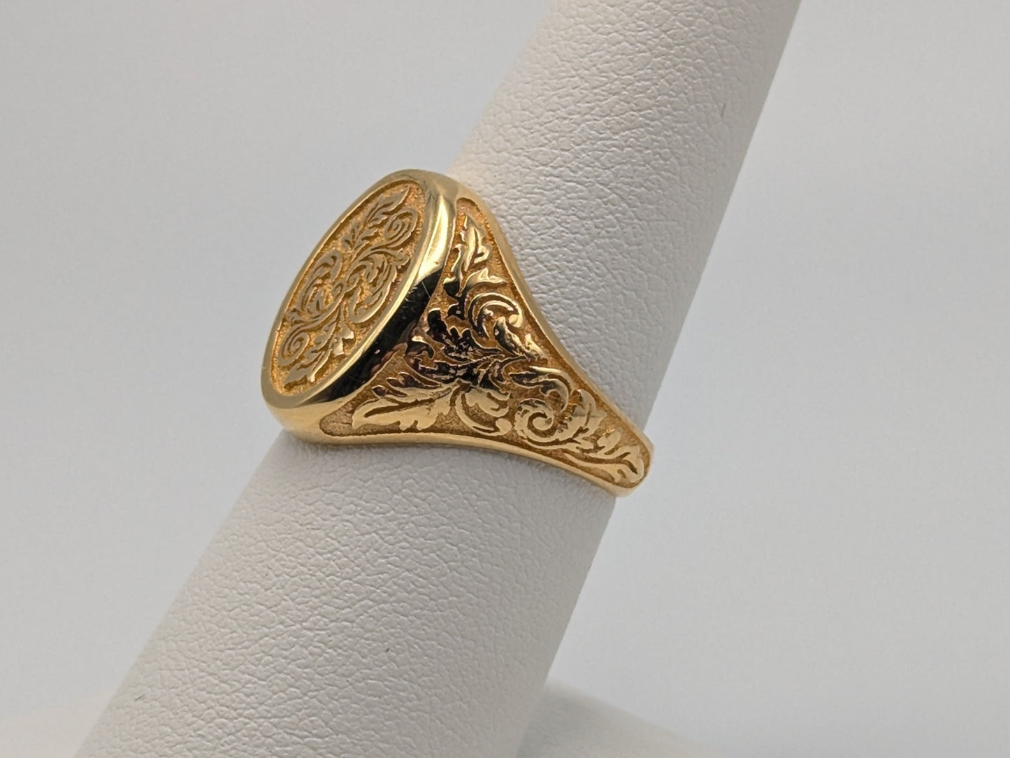 14k Solid ITALY Gold Signet Ring Yellow Gold Statement Floral Wedding Ring.