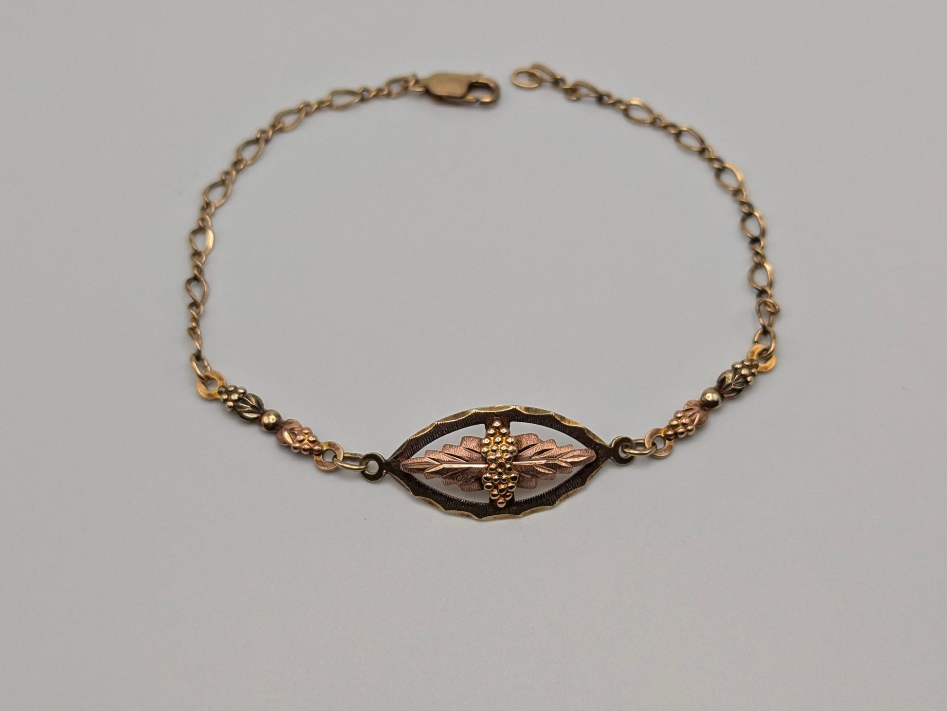 10k 12k Black Hills Gold Rose Gold Vine Bracelet. Black Hills Gold 10k Vine Bracelet.