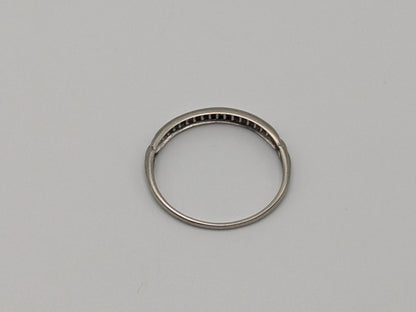 18k White Gold Diamond Ring Wedding Band Anniversary Promise Ring.