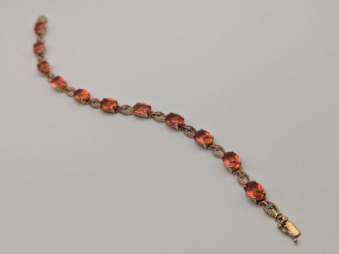 10kt Yellow Gold Orange Sapphire Diamond Tennis Bracelet 8.6 grams. Womens Sapphire Bracelet