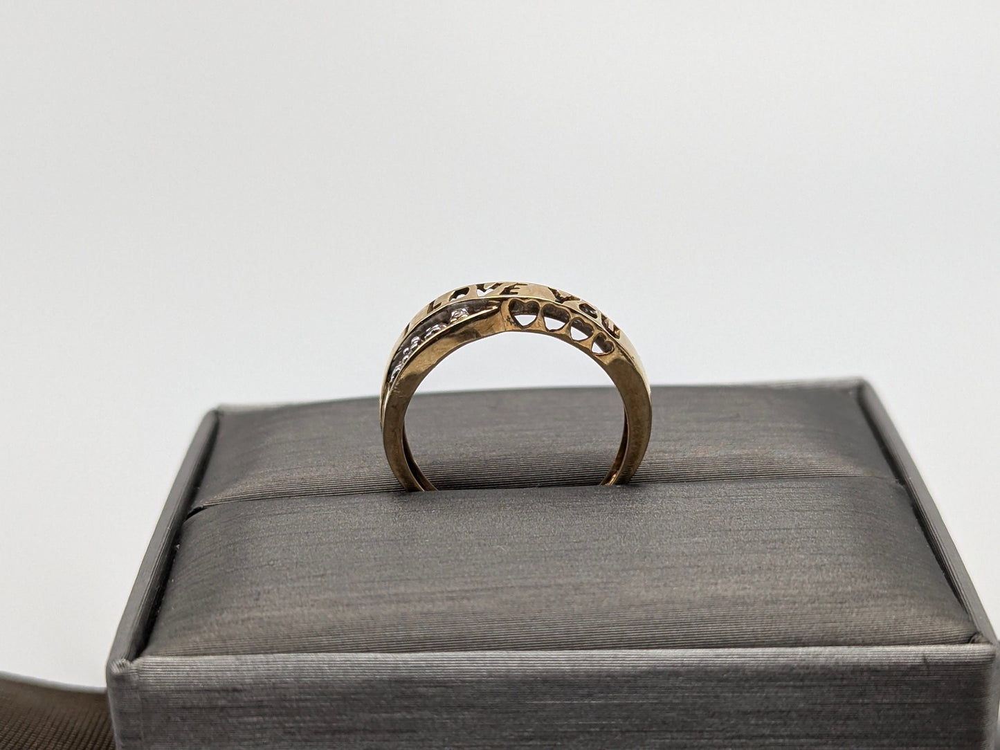 10k Yellow Gold "I Love You" Diamond Ring Anniversary Double Wedding promise Band.