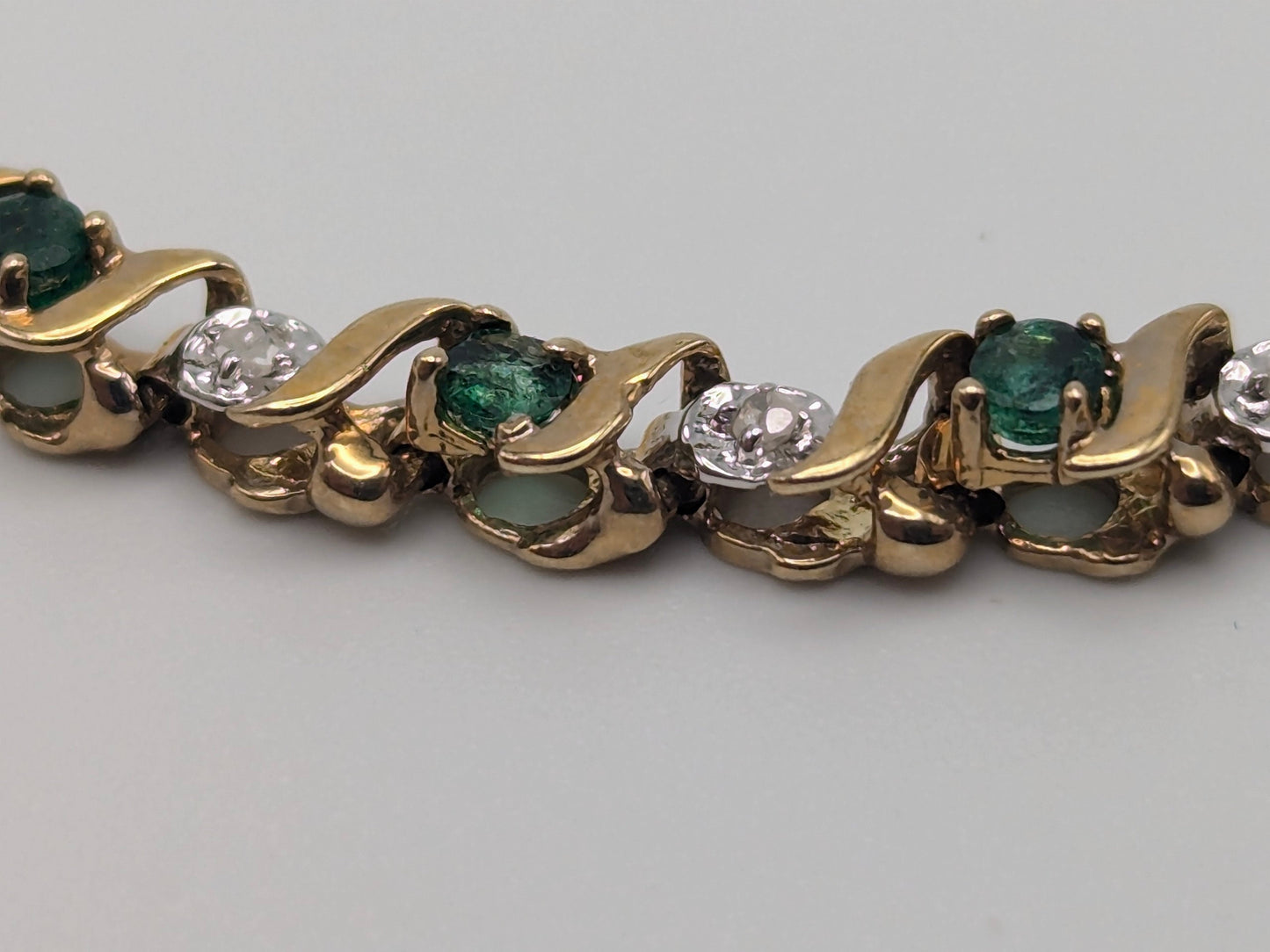 10k Solid Yellow Gold Emerald and Diamond Bracelet 5.7gr Diamond Tennis Bracelet 7"