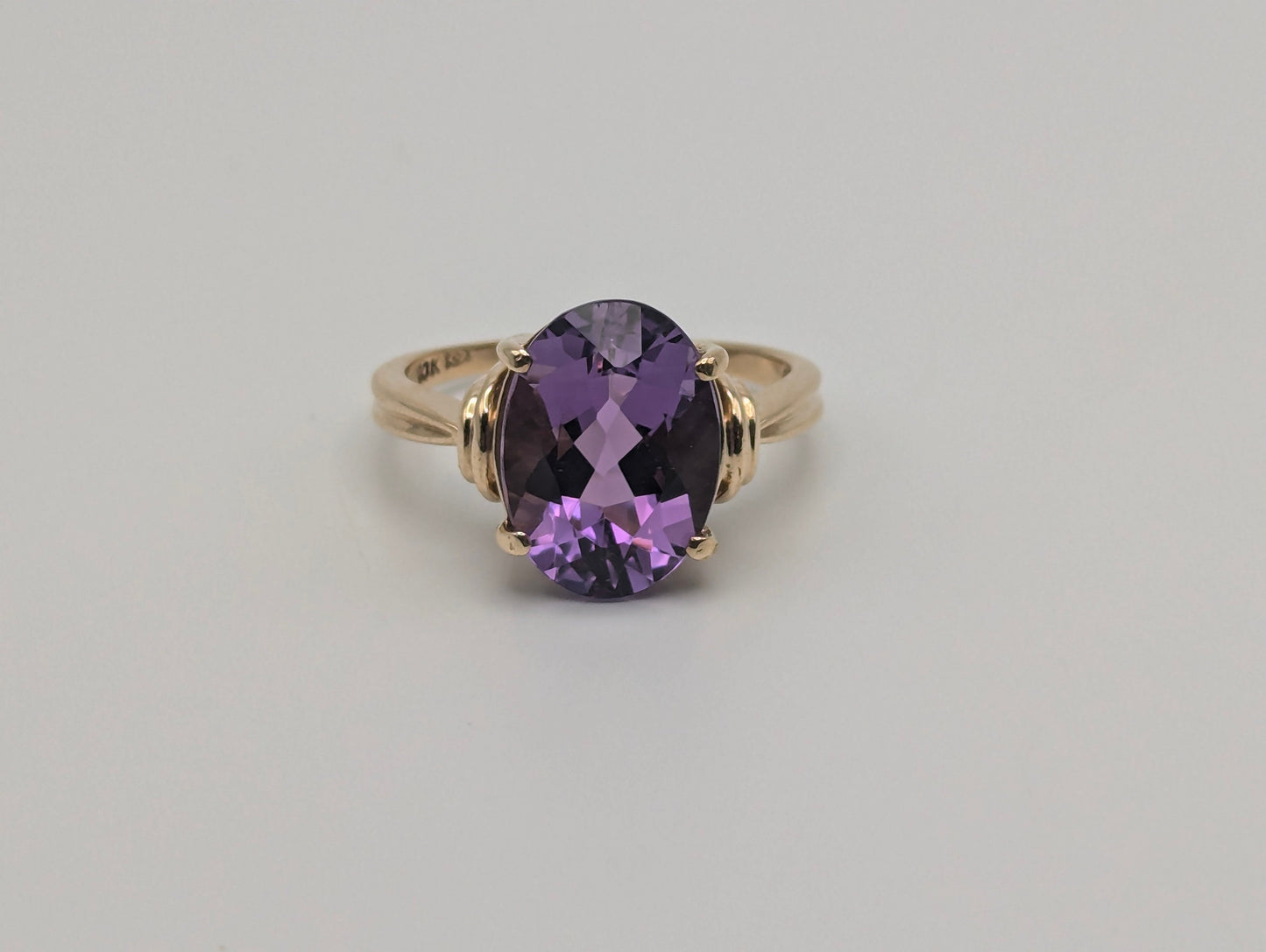 10k Yellow Gold Amethyst Diamond Ring. Vintage Promise Wedding Cocktail Band