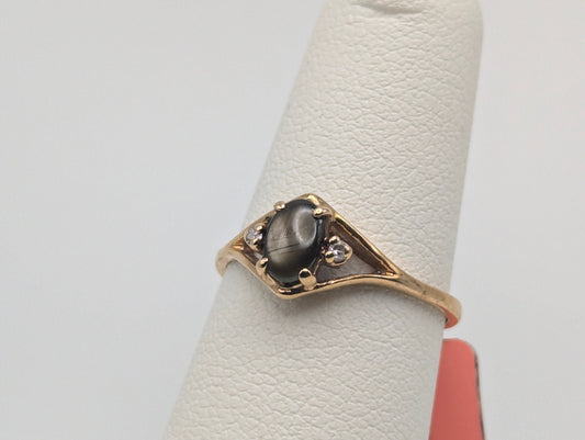 10k Yellow Gold Solitare Black Star Sapphire Diamond Band promise Ring