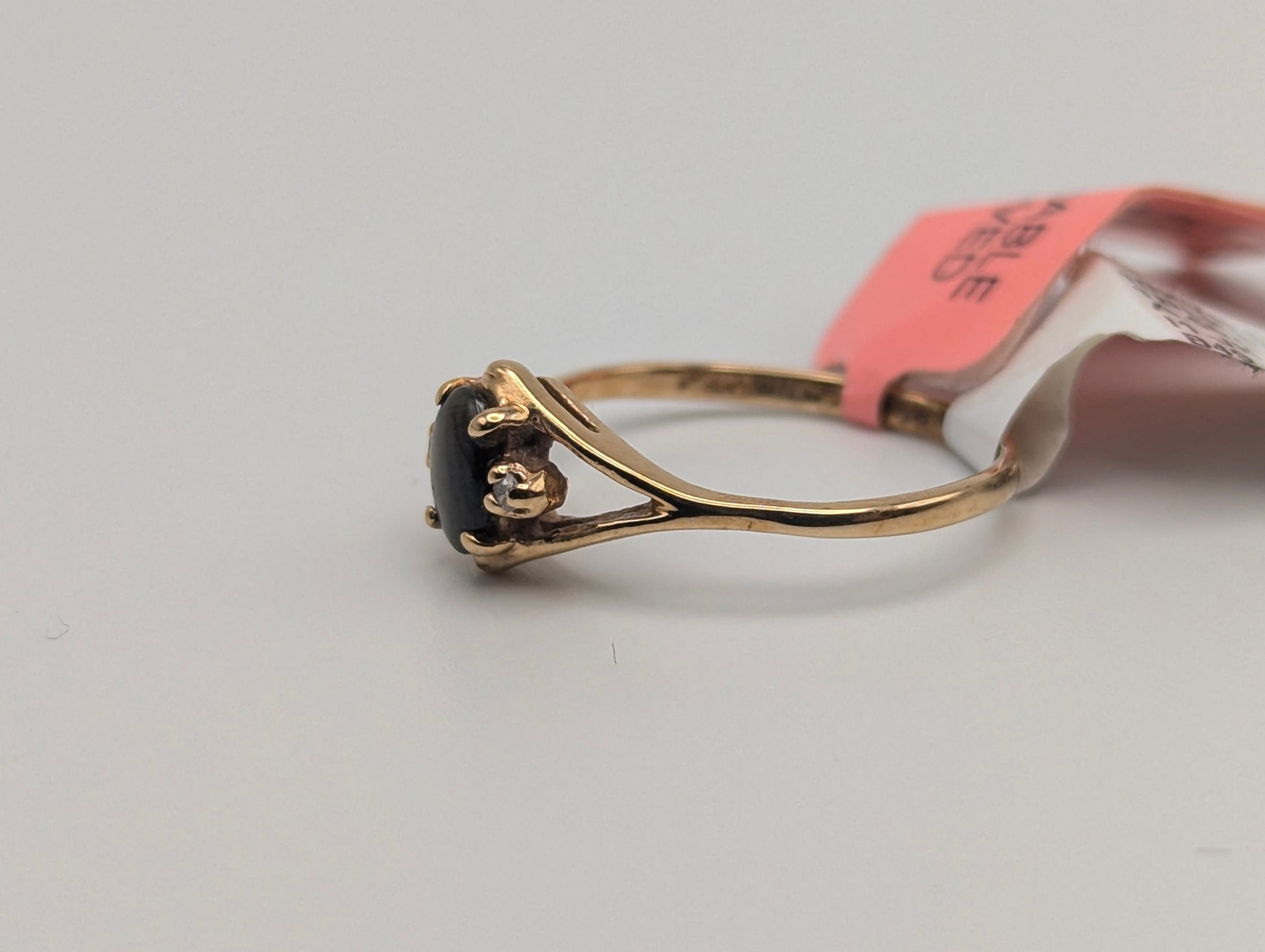 10k Yellow Gold Solitare Black Star Sapphire Diamond Band promise Ring